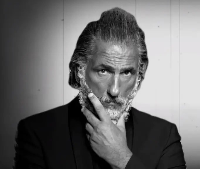 Zeus (Ilan Tobianah) liposuccion full hd avec aram tunisie